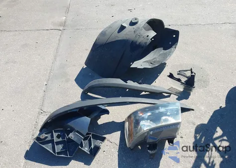 2010 Chevrolet Tahoe Lt z USA, uszkodzony, nr VIN 1GNMCBE30AR198803